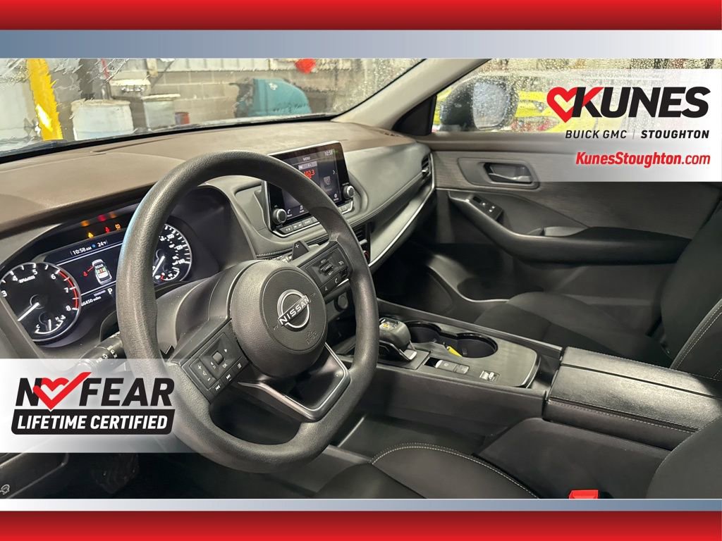 Used 2023 Nissan Rogue S image 21