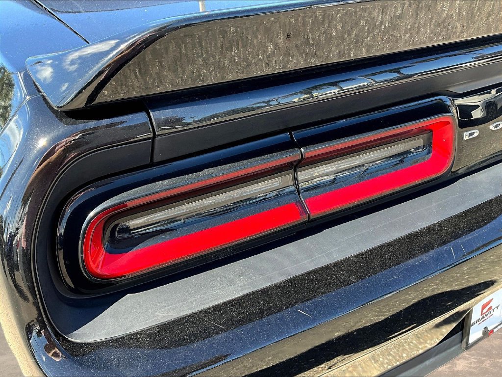 Used 2019 Dodge Challenger SXT RWD image 23