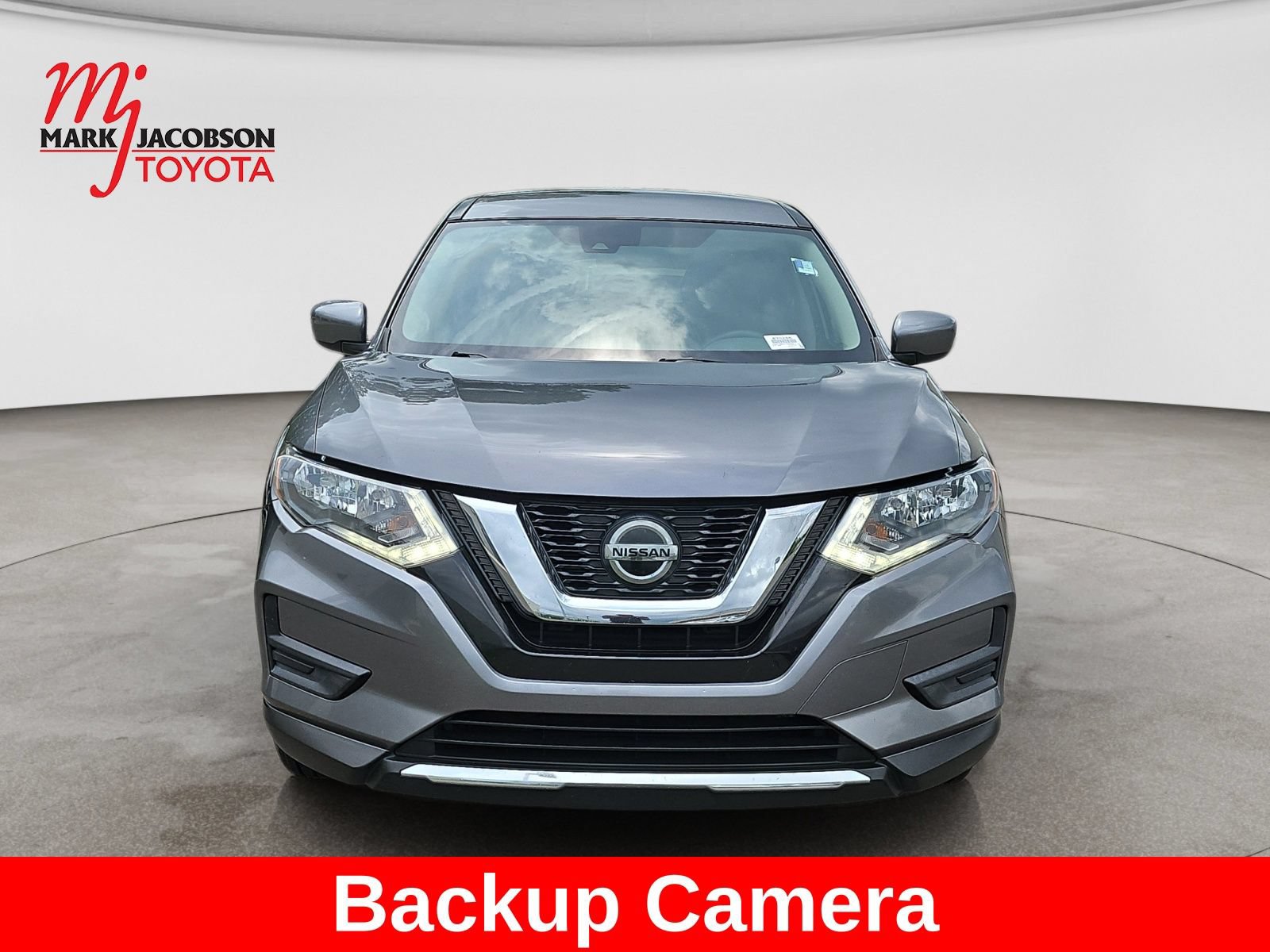 Used 2020 Nissan Rogue S FWD image 2
