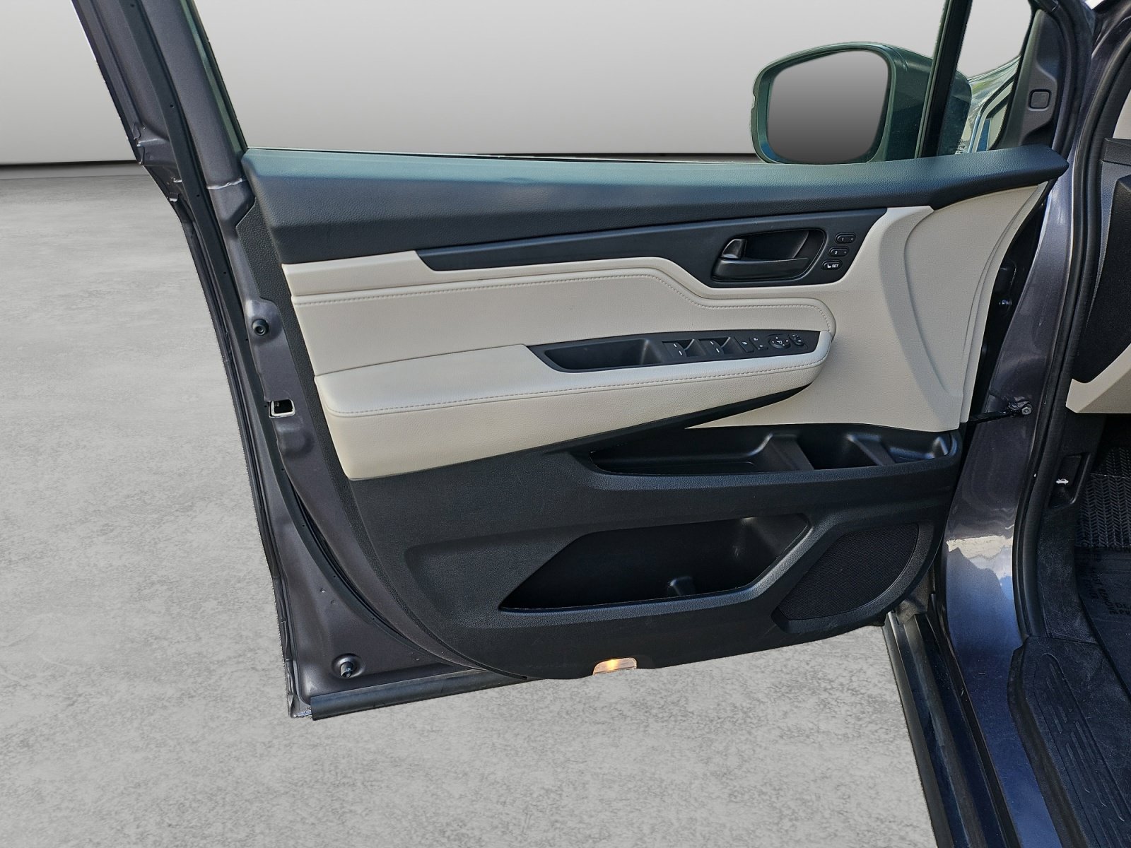 Used 2025 Honda Odyssey EX-L image 34