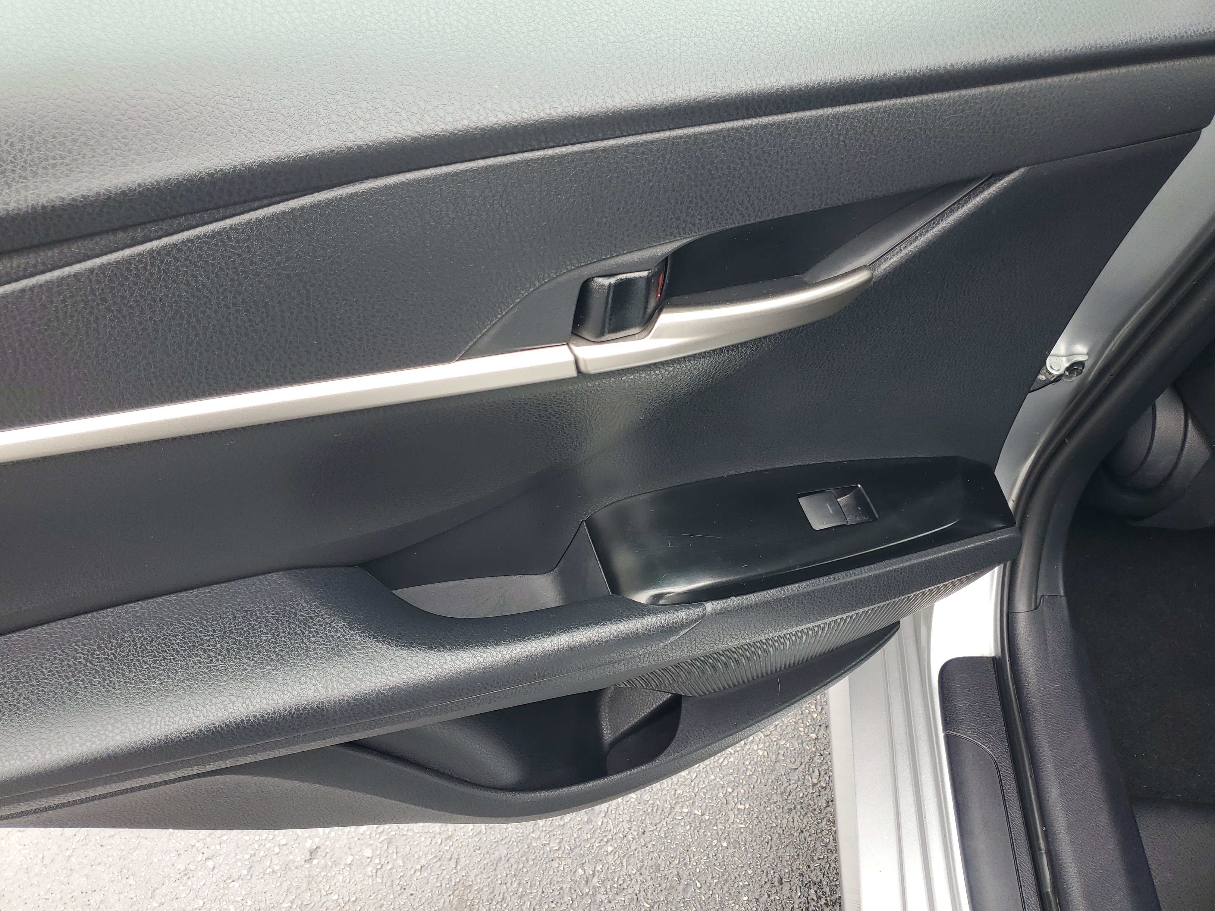 Certified 2025 Toyota Camry LE FWD image 12