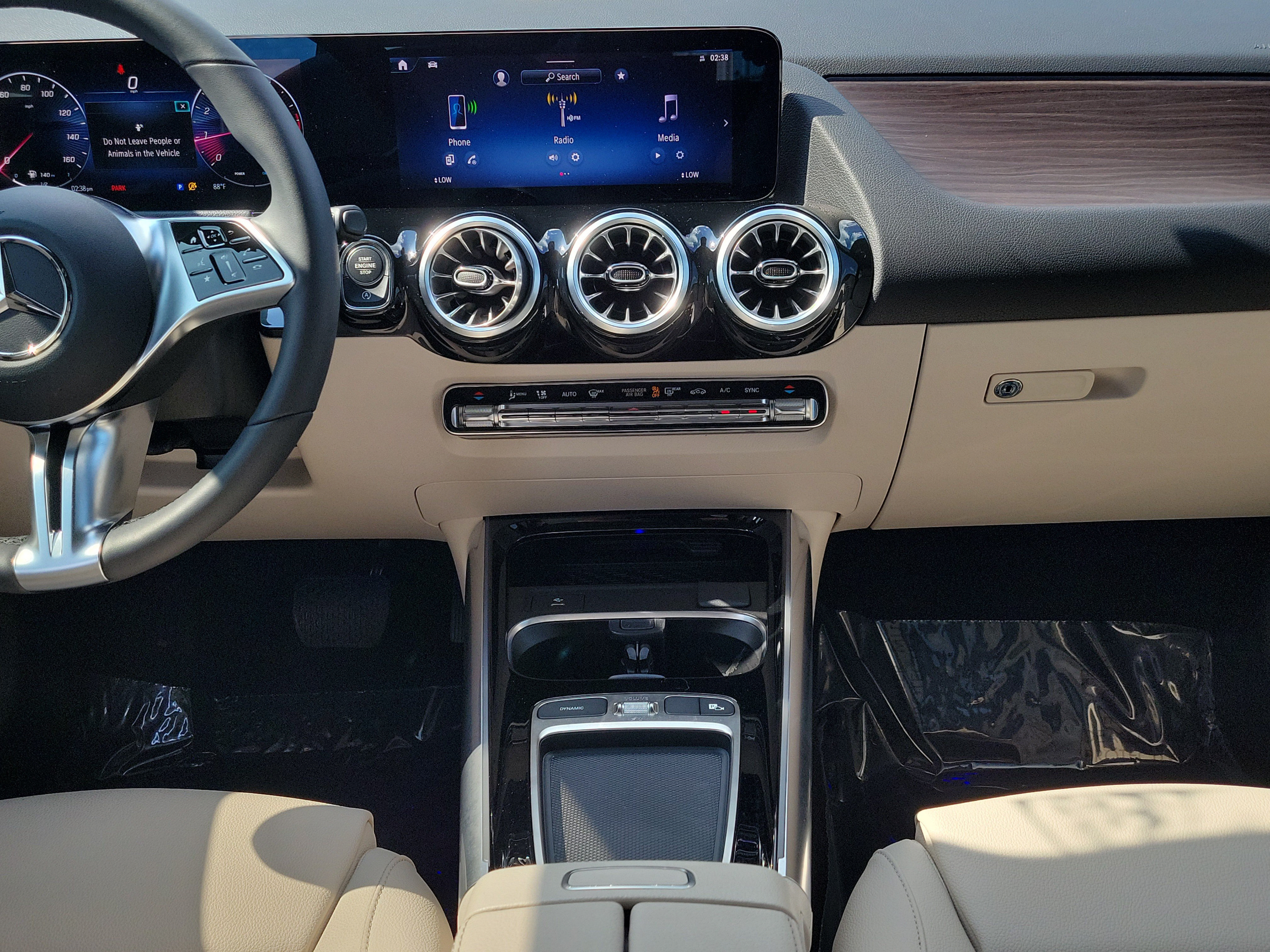 Certified 2026 Mercedes-Benz GLA 250 image 11