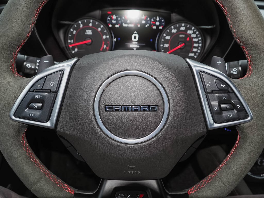 Certified 2021 Chevrolet Camaro ZL1 RWD image 30