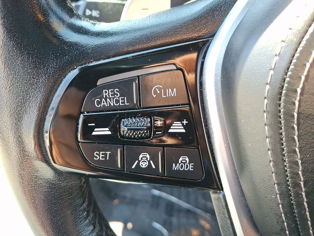 Used 2022 BMW 530i xDrive AWD/4WD image 23
