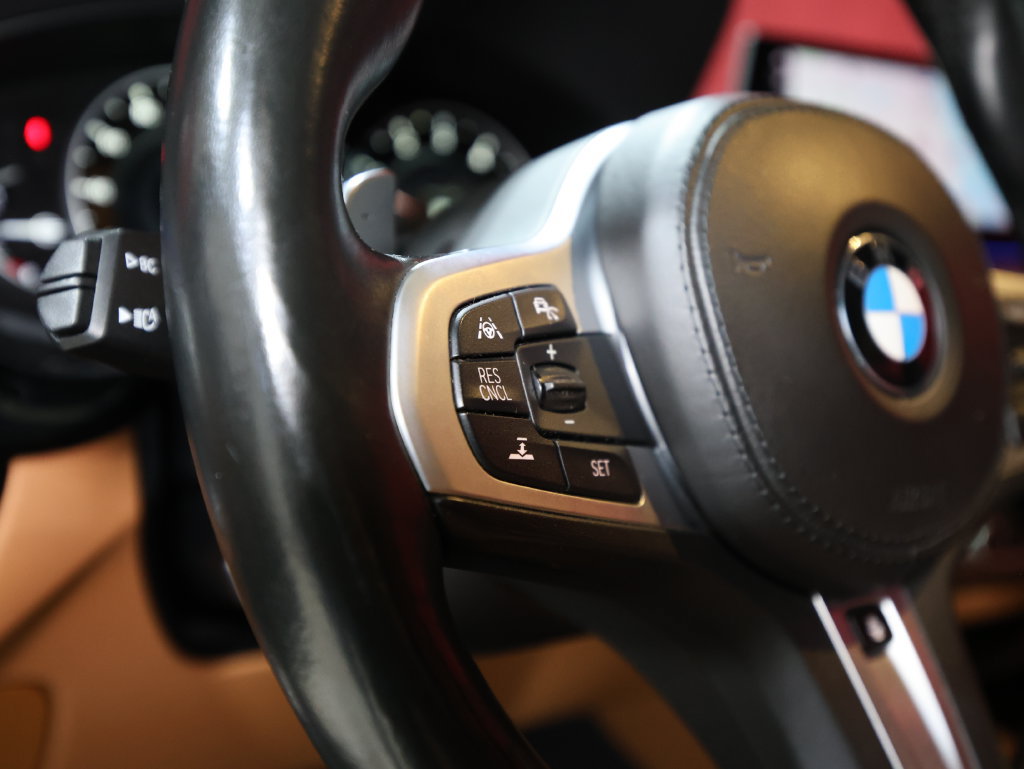 Used 2019 BMW 540i xDrive w/ M Sport Package AWD/4WD image 32