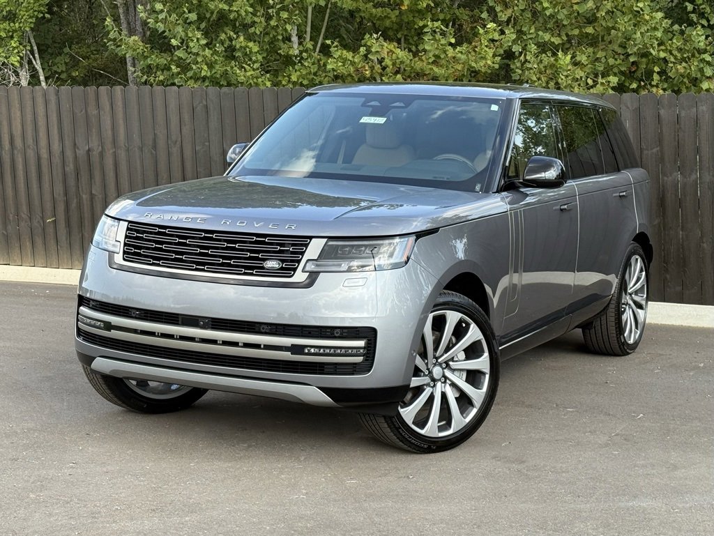New 2025 Land Rover Range Rover Long Wheelbase SE video 1
