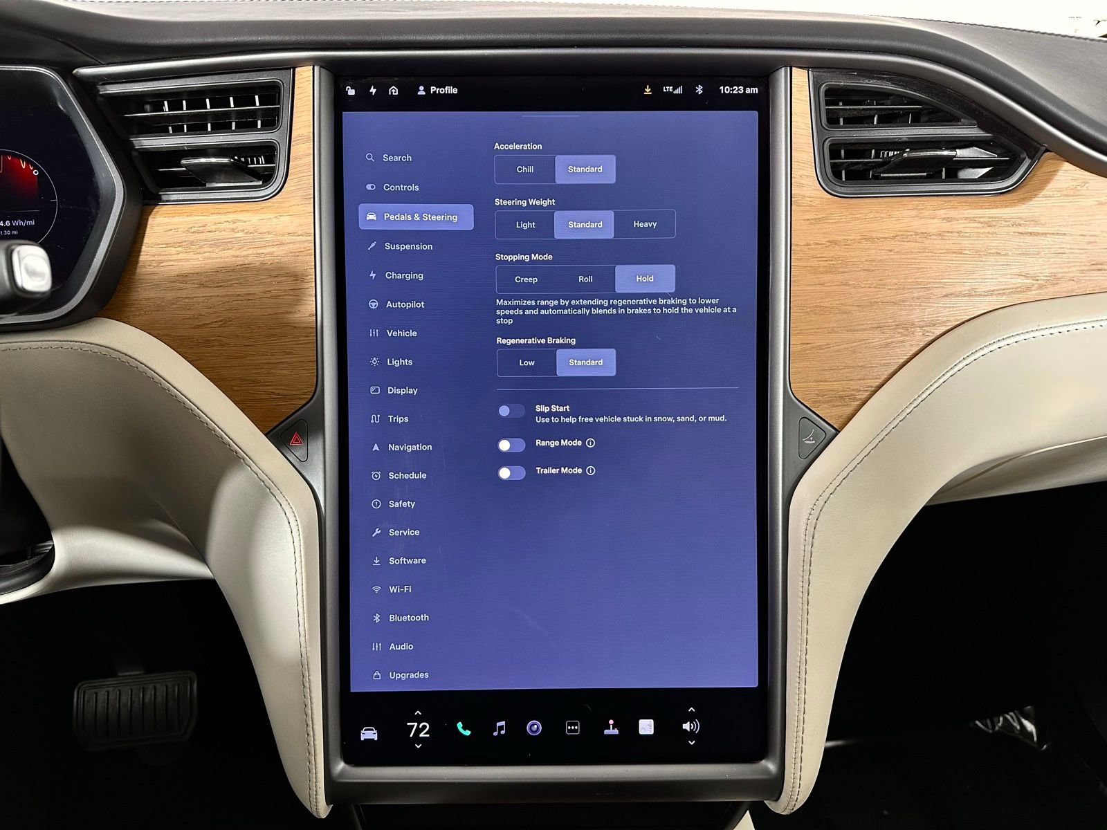 Used 2020 Tesla Model X Long Range image 27