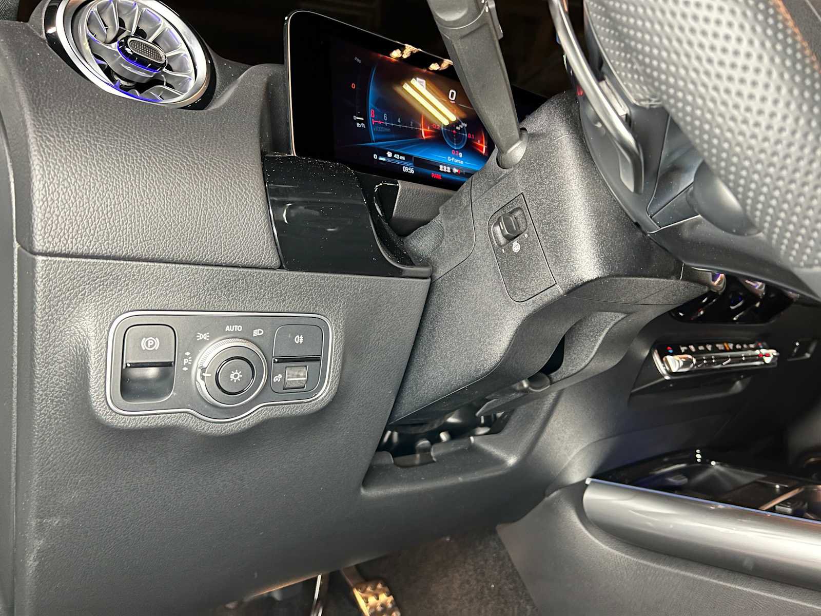 New 2026 Mercedes-Benz GLA 35 AMG 4MATIC image 26