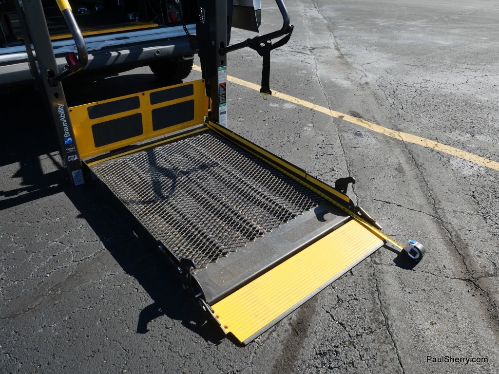 Used 2020 RAM ProMaster 2500 w/ Premium Appearance Group image 12