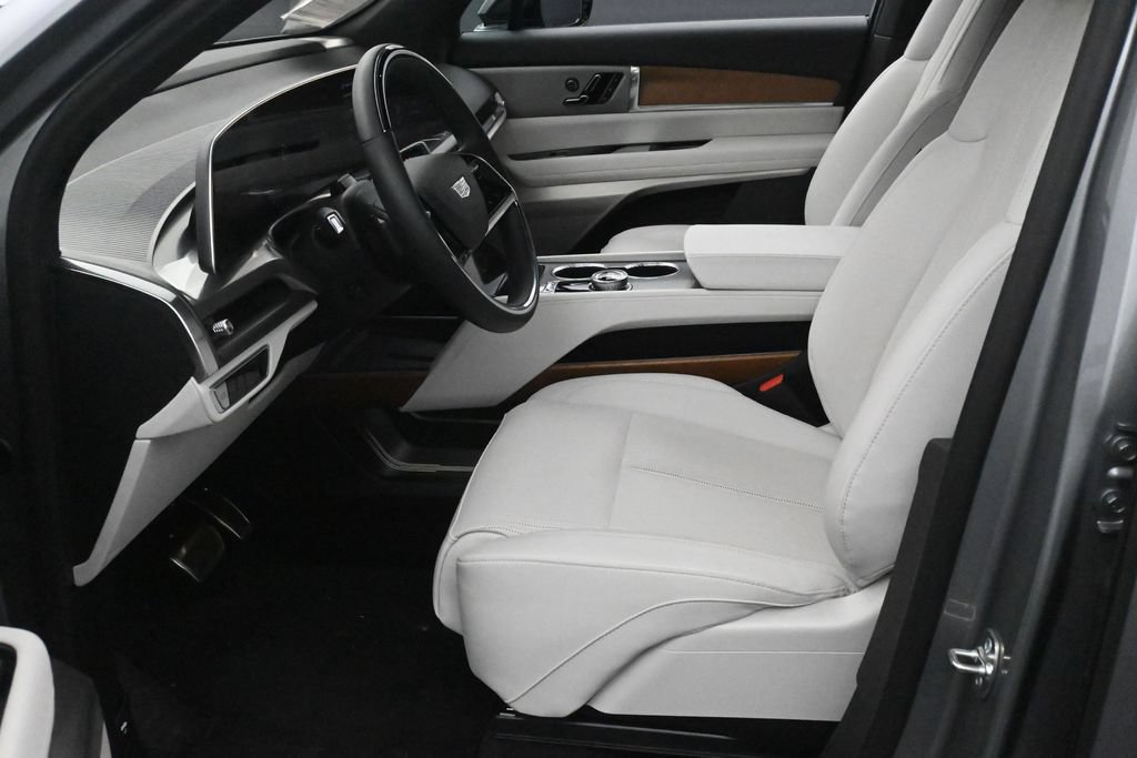 Used 2026 Cadillac Vistiq Luxury AWD/4WD image 10