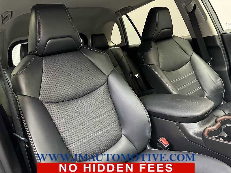 Used 2021 Toyota RAV4 Limited image 21
