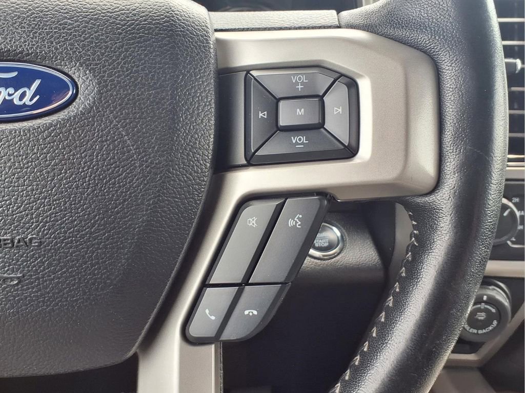 Used 2019 Ford F150 Lariat w/ Trailer Tow Package AWD/4WD image 15