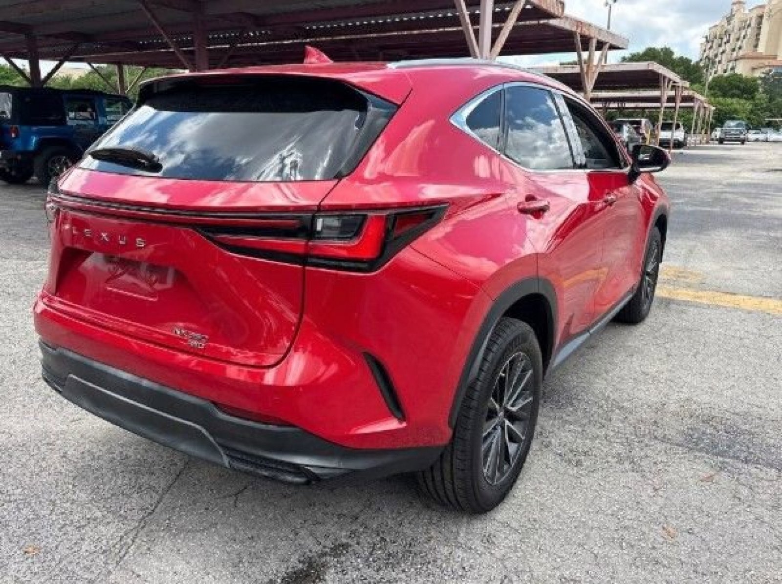 Used 2022 Lexus NX 350 AWD image 2