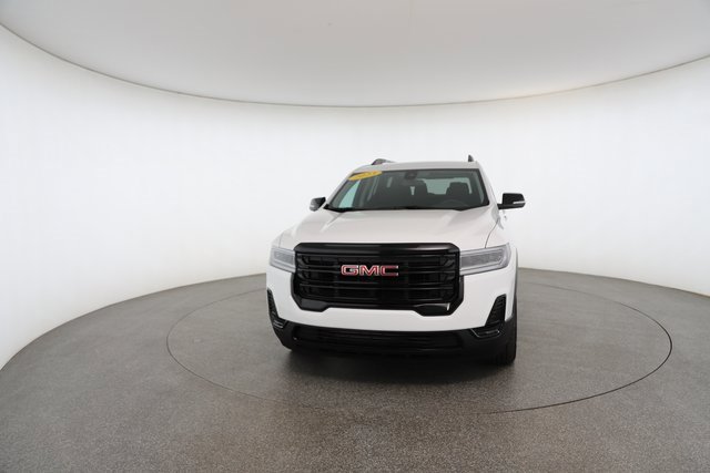 Used 2023 GMC Acadia SLE w/ Driver Convenience Package image 31