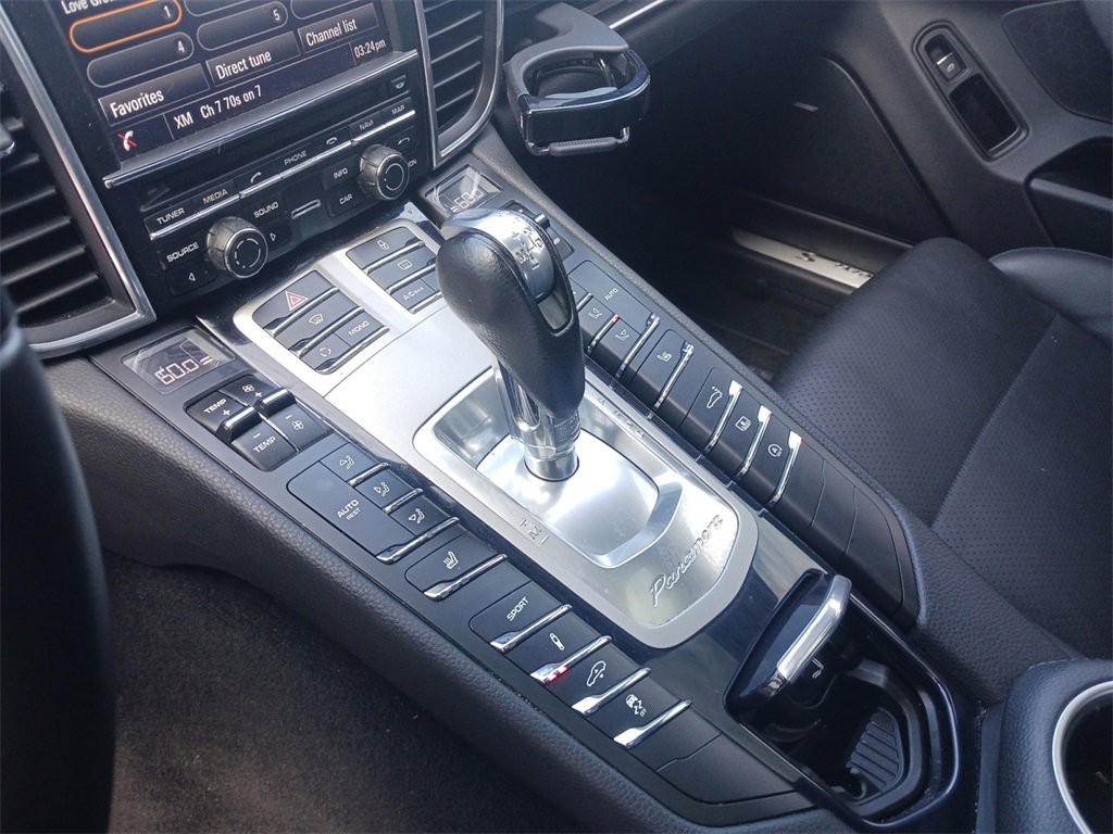 Used 2013 Porsche Panamera S image 36
