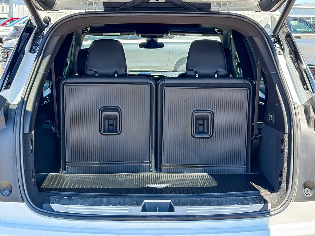 Certified 2024 Cadillac XT6 Luxury w/ LPO, Floor Liner Package FWD image 54