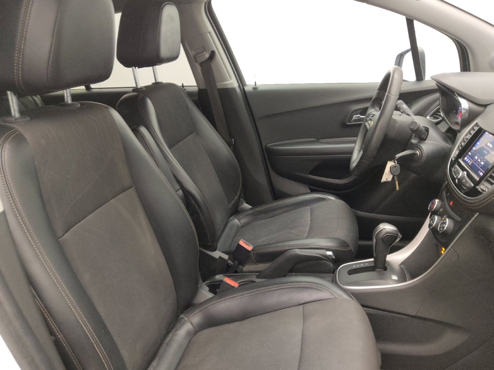 Used 2021 Chevrolet Trax LT image 21