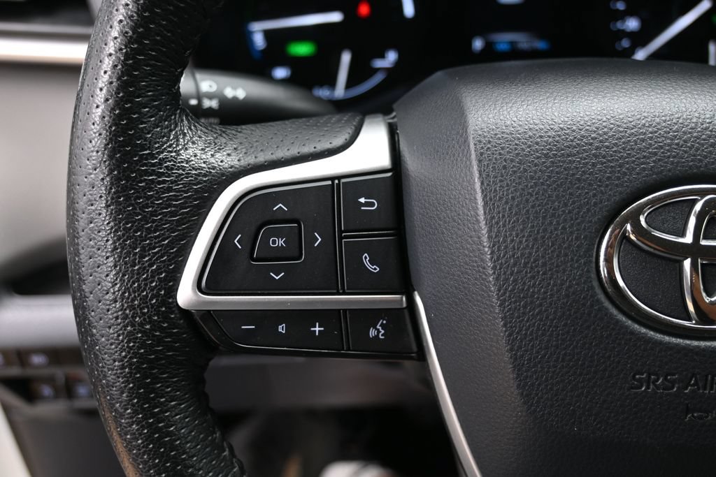Used 2021 Toyota Sienna LE FWD image 12