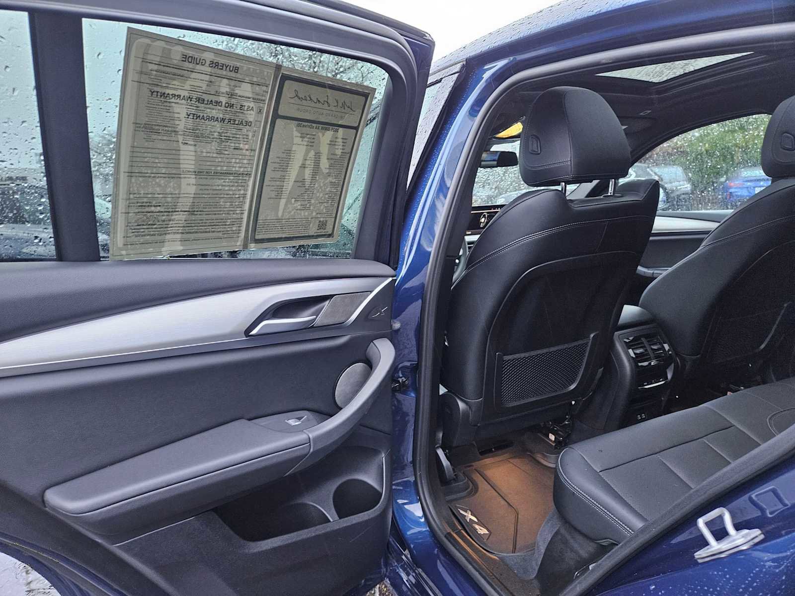 Used 2025 BMW X4 xDrive30i w/ Premium Package image 19