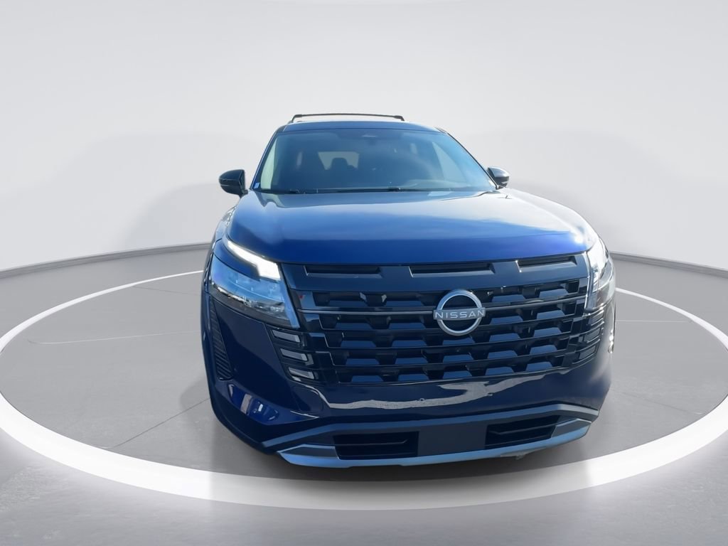 New 2026 Nissan Pathfinder SL image 3