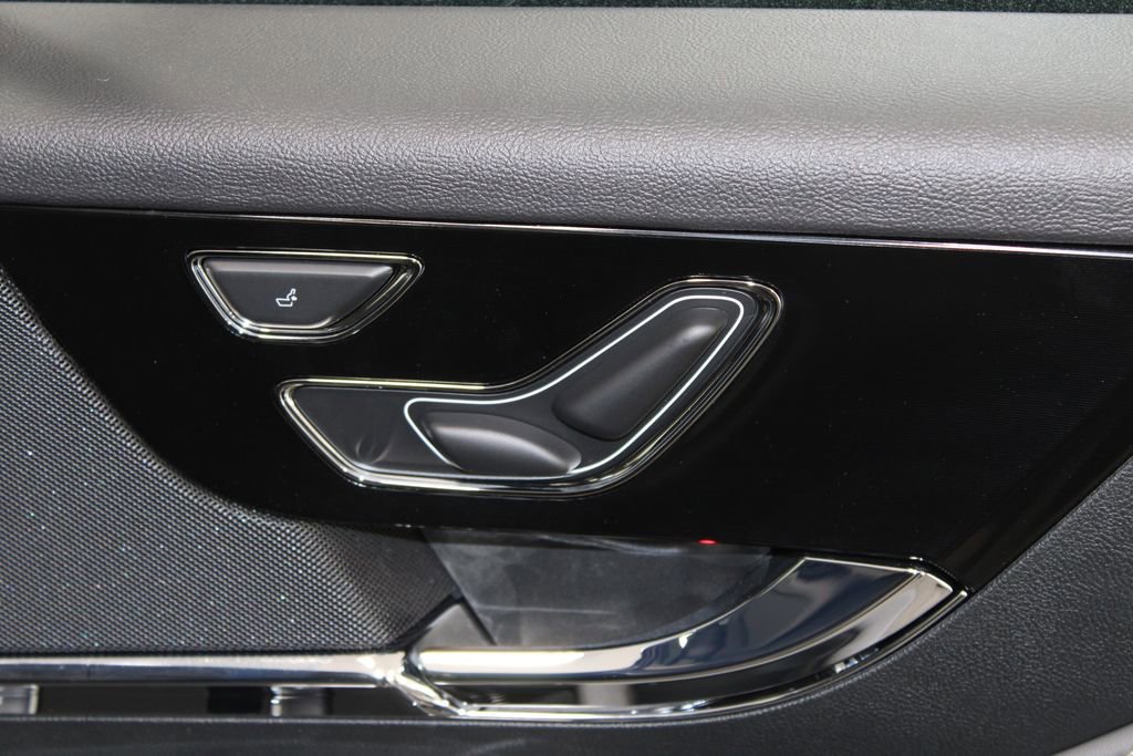 New 2026 Lincoln Corsair Reserve image 27