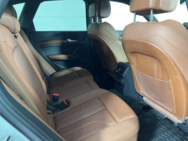 Used 2022 Audi Q5 e Premium image 14