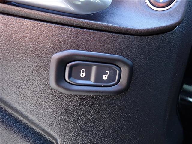 Used 2021 Jeep Gladiator Mojave AWD/4WD image 11