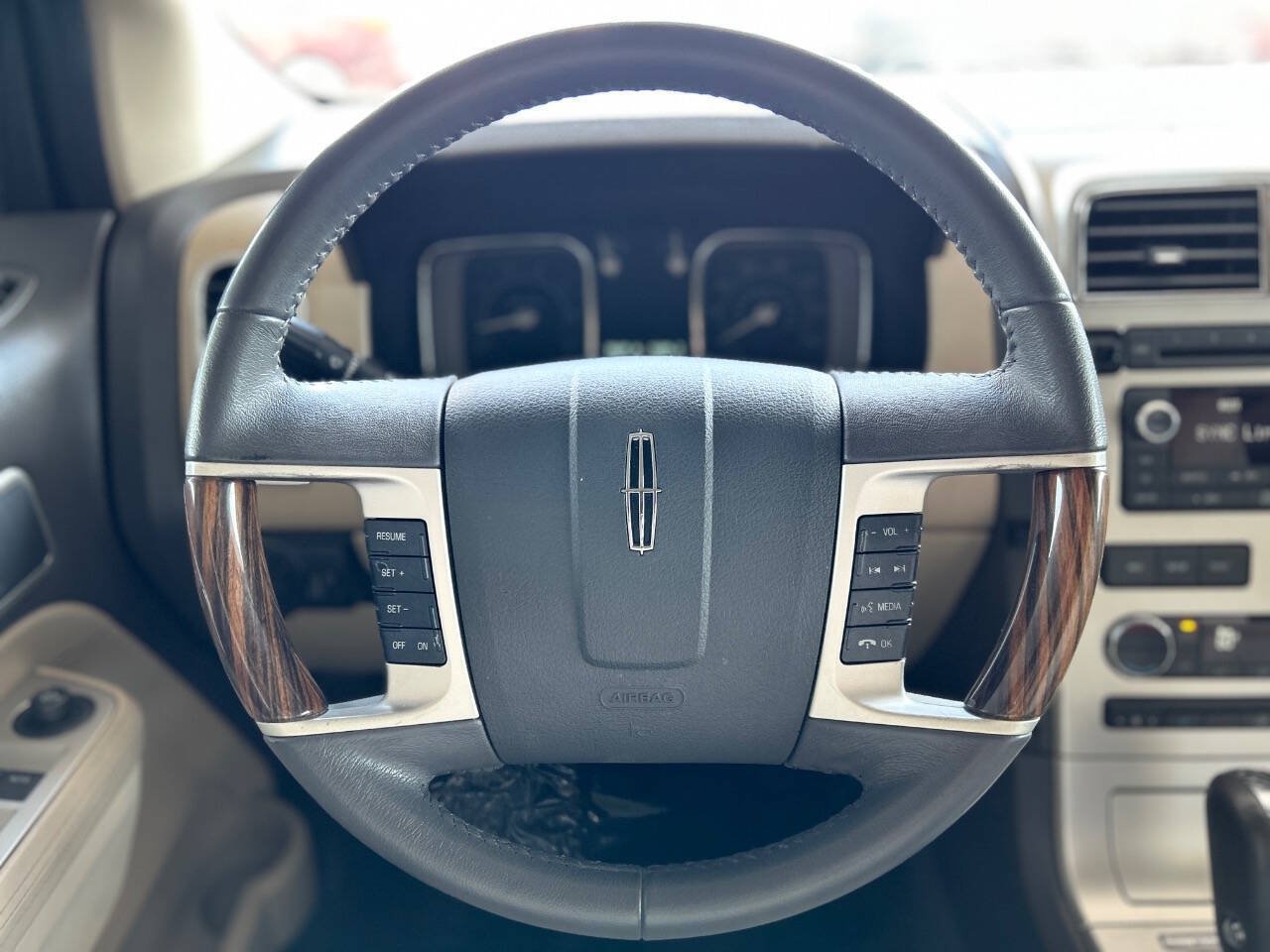Used 2010 Lincoln MKX 2WD image 66