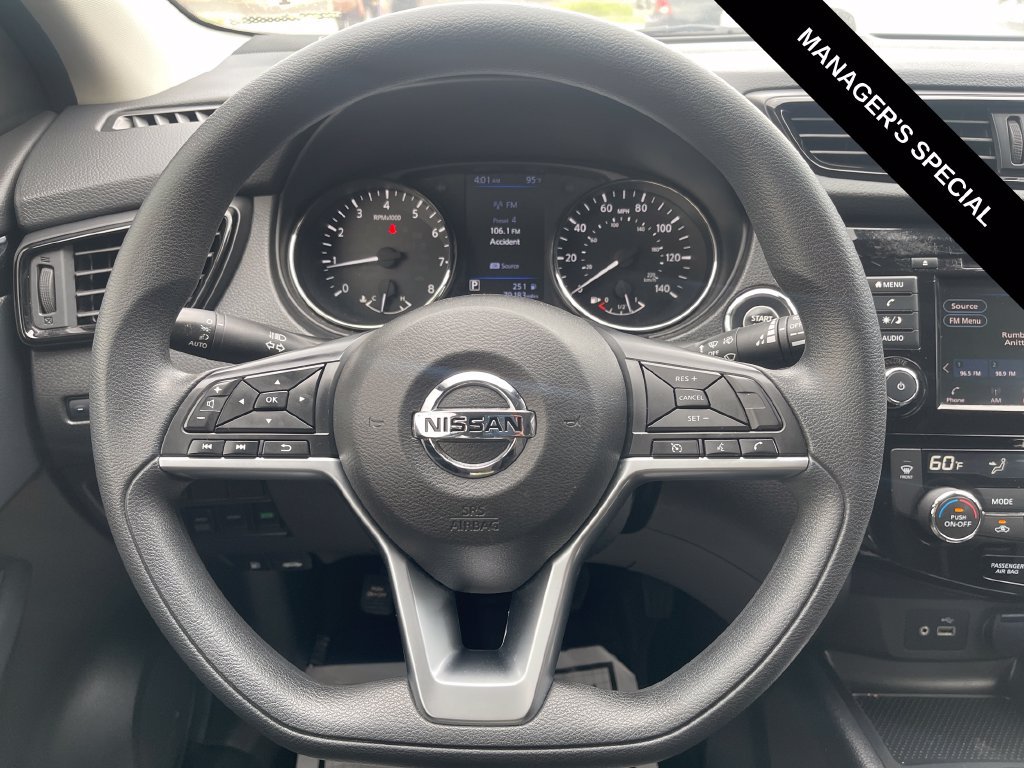 Used 2020 Nissan Rogue Sport SV AWD/4WD image 19