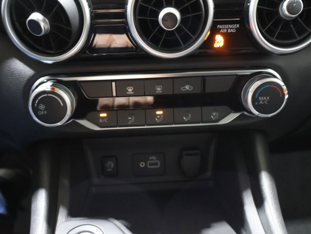 Used 2024 Nissan Sentra S image 28