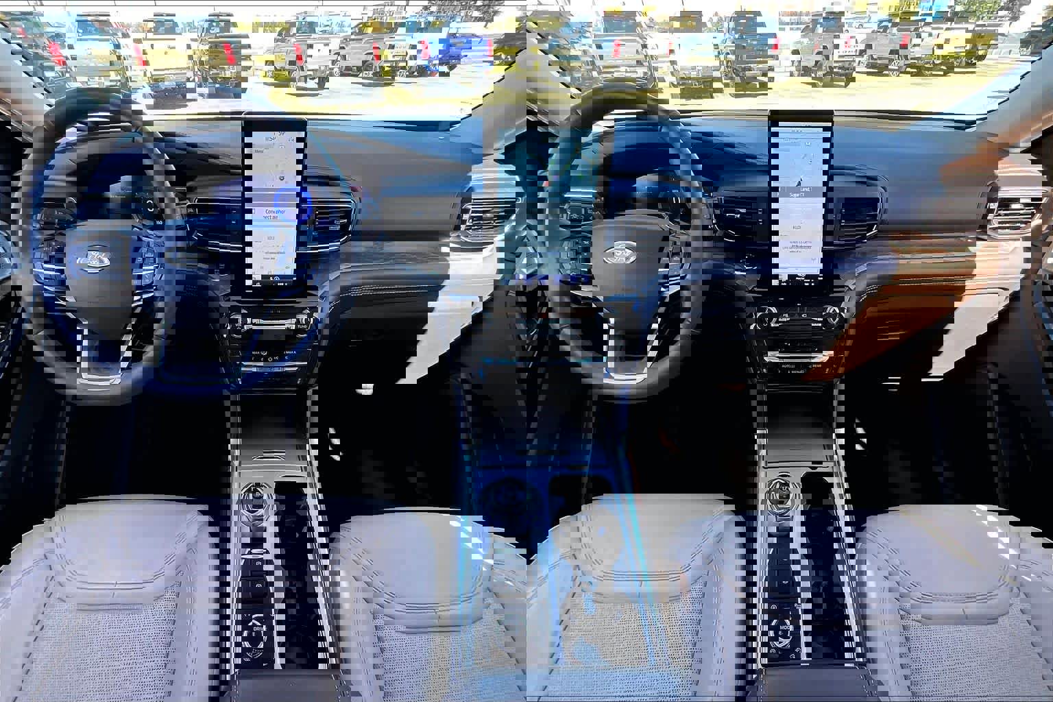 Used 2021 Ford Explorer Platinum w/ Equipment Group 601A image 15