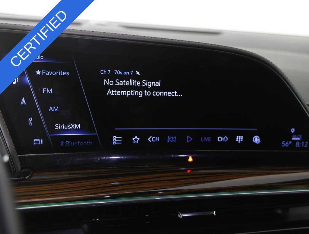 Used 2024 Cadillac Escalade Luxury AWD/4WD image 10