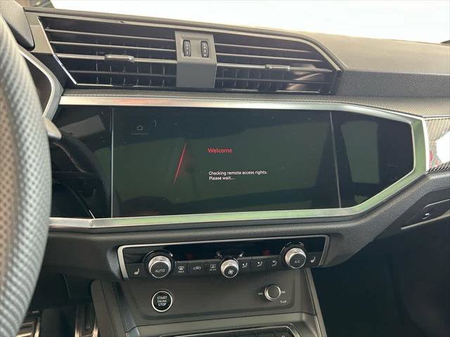 Certified 2025 Audi Q3 2.0T Premium Plus w/ Premium Plus Package image 13
