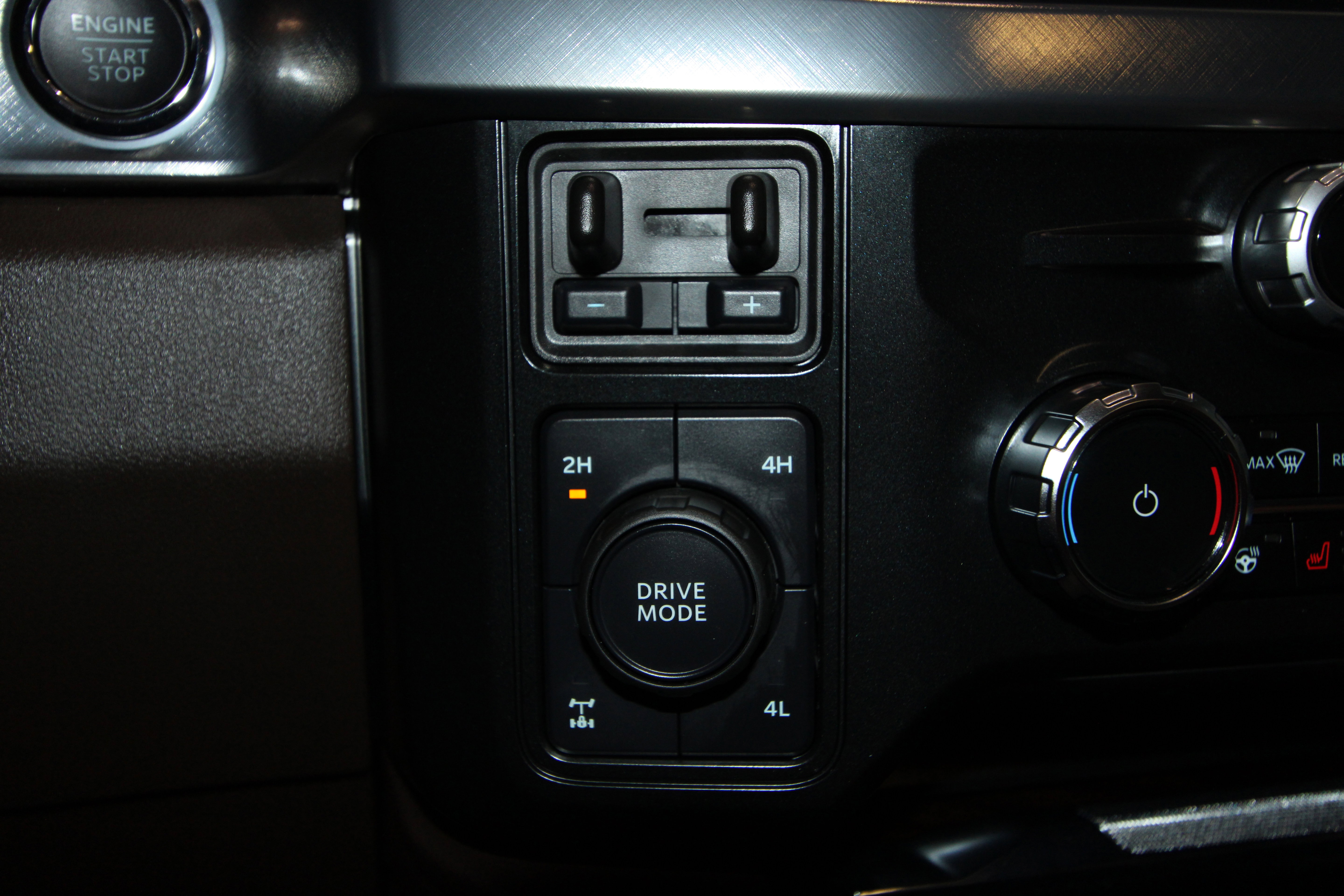 New 2025 Ford F350 King Ranch image 17