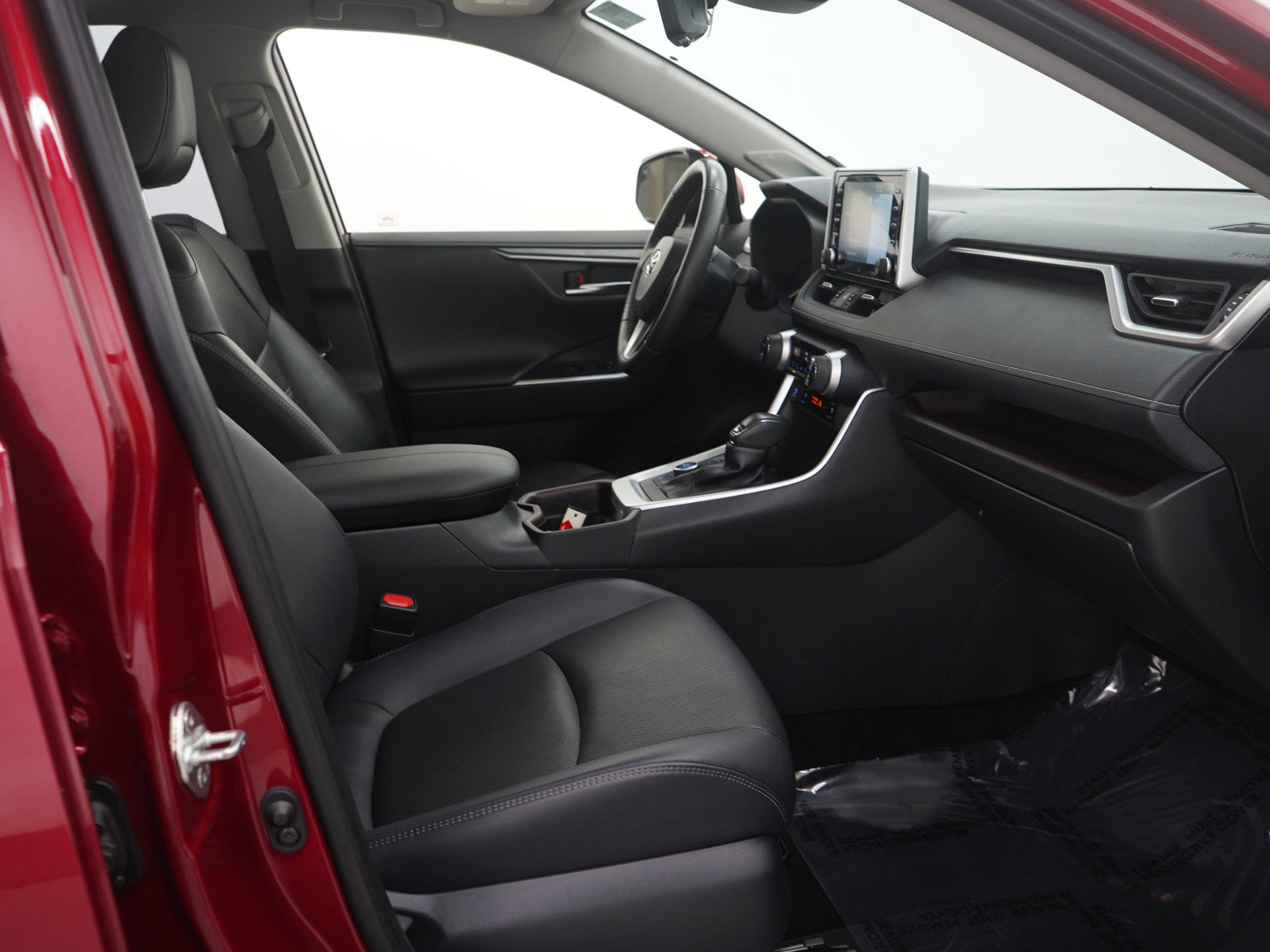 Used 2020 Toyota RAV4 Limited image 12