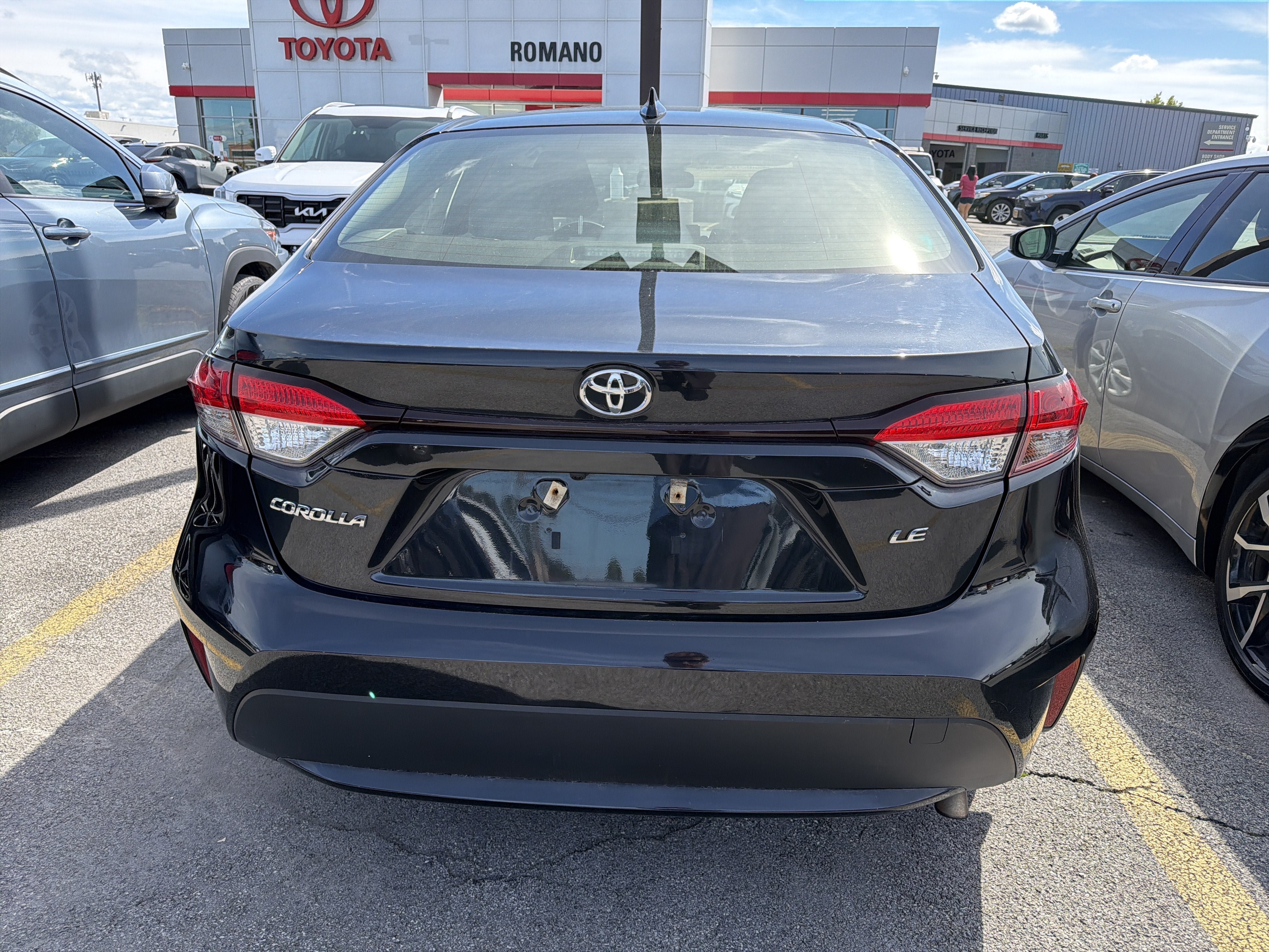 Certified 2022 Toyota Corolla LE FWD image 5