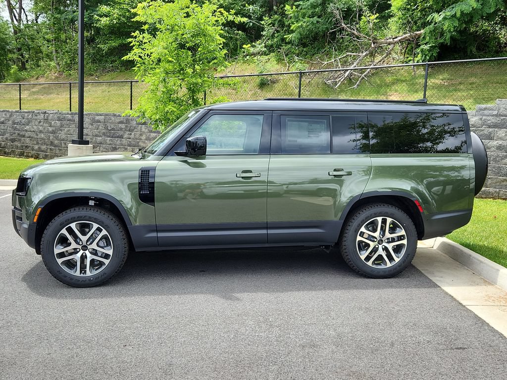 New 2026 Land Rover Defender 130 S AWD/4WD image 6