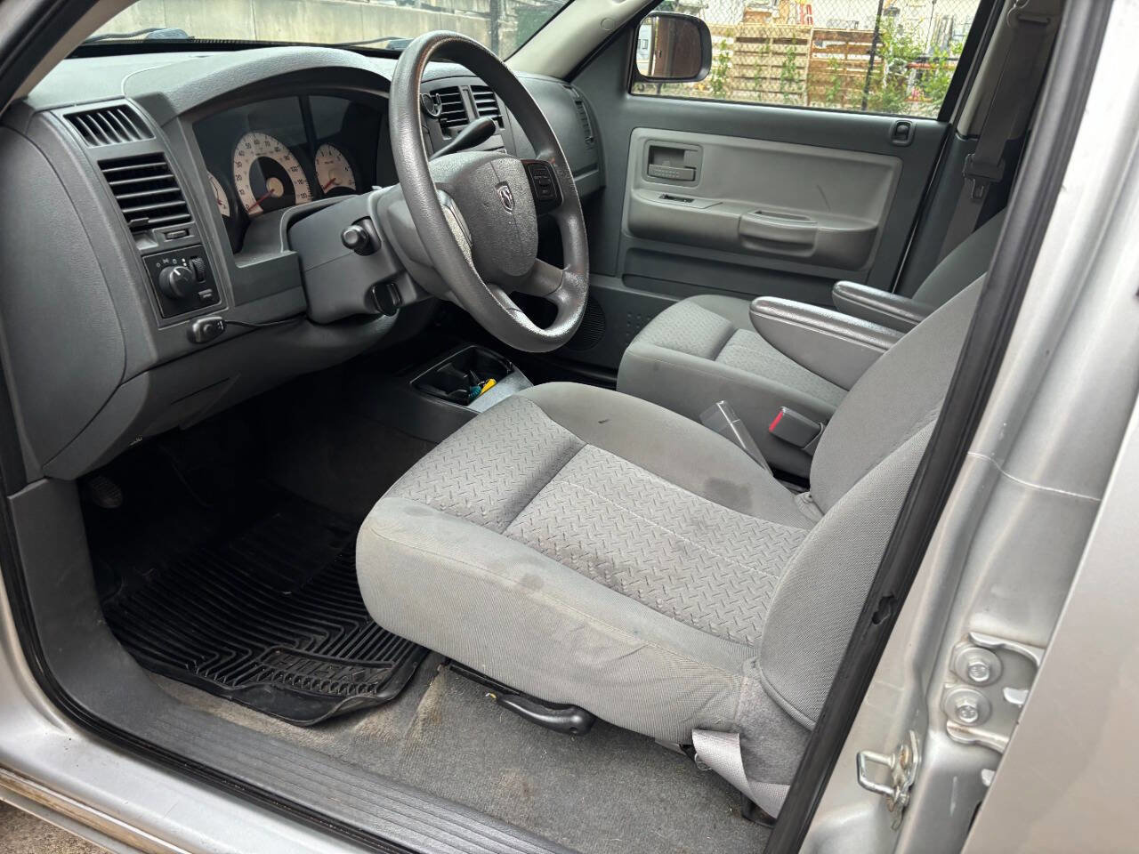 Used 2007 Dodge Dakota ST w/ PWR Convenience Group AWD/4WD image 14