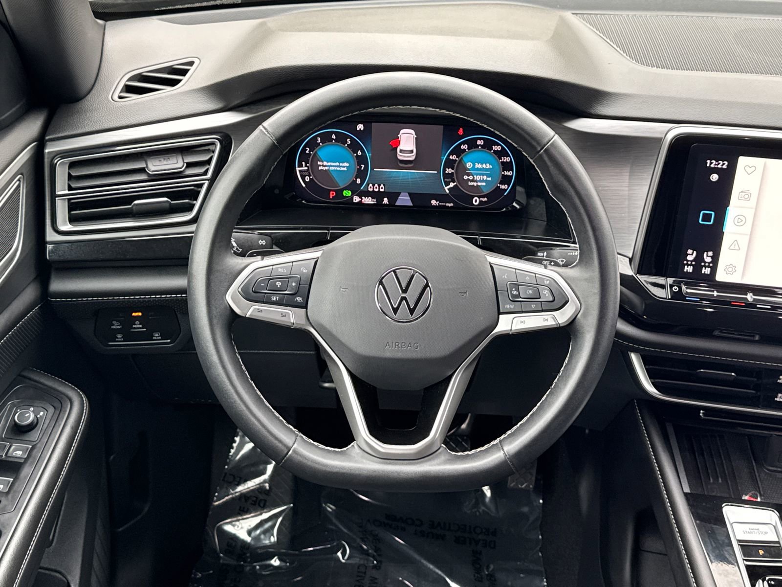 Used 2025 Volkswagen Atlas Cross Sport SE image 24