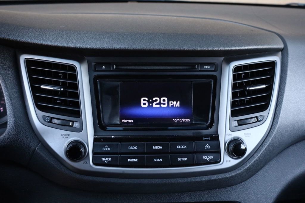 Used 2016 Hyundai Tucson SE image 36