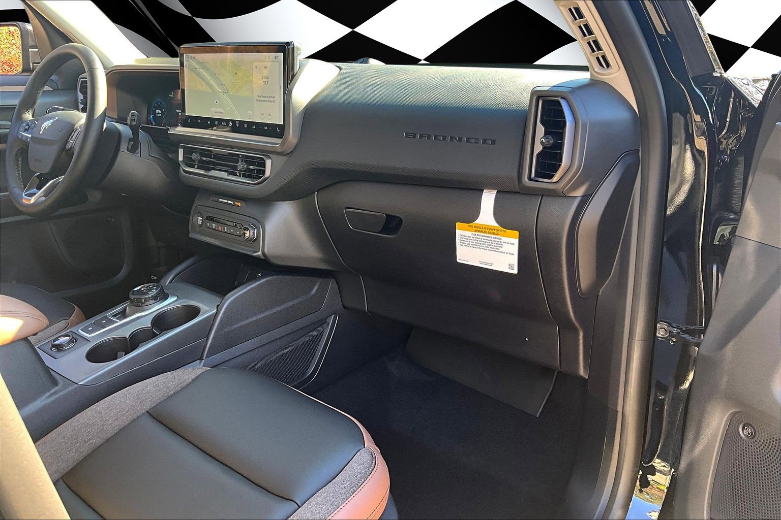New 2025 Ford Bronco Sport Outer Banks w/ Outer Banks Tech Package+ AWD/4WD image 25