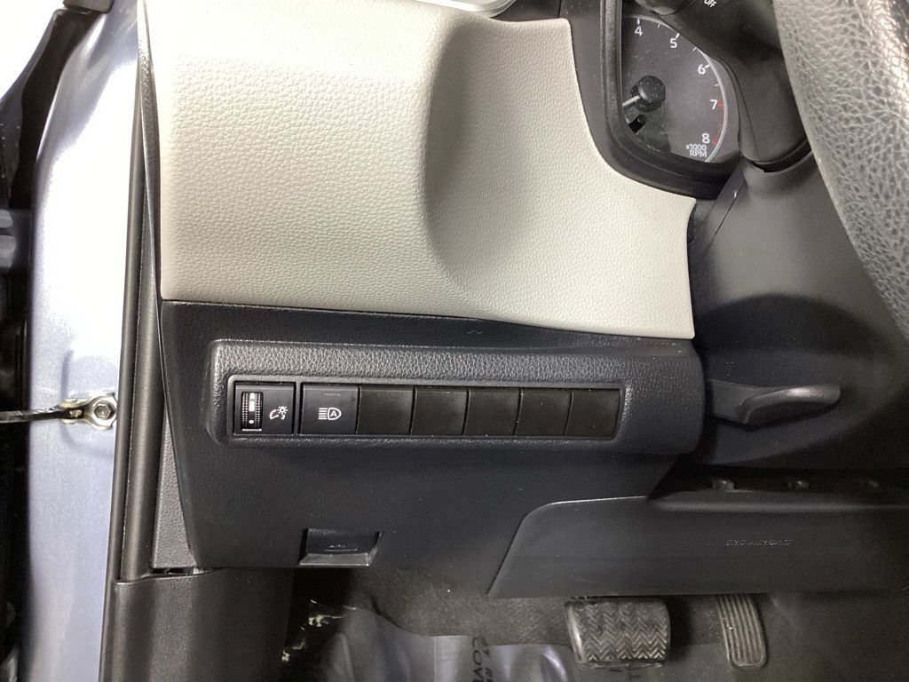 Used 2023 Toyota Corolla LE FWD image 12
