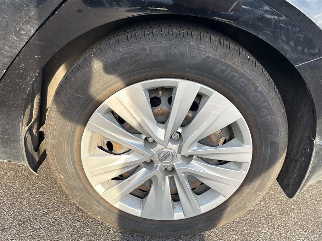 Certified 2021 Nissan Sentra S FWD image 9