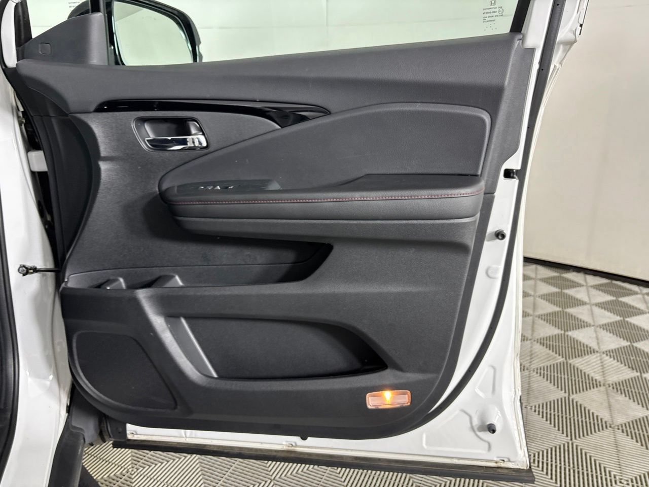 Used 2023 Honda Ridgeline Black Edition image 29