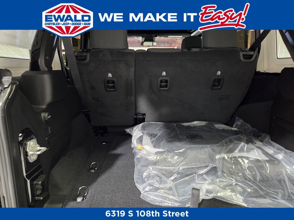 New 2025 Jeep Wrangler Sport S image 18