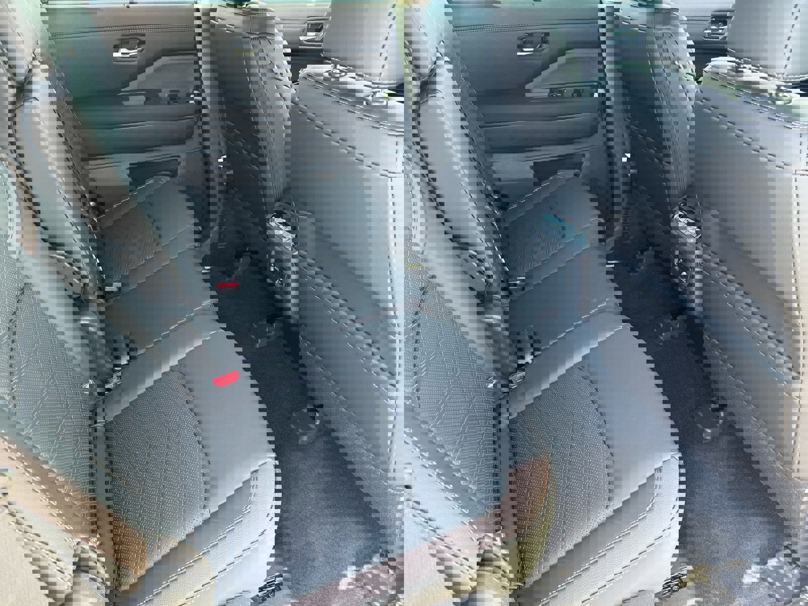 New 2025 Nissan Pathfinder Platinum w/ Cargo Package image 22