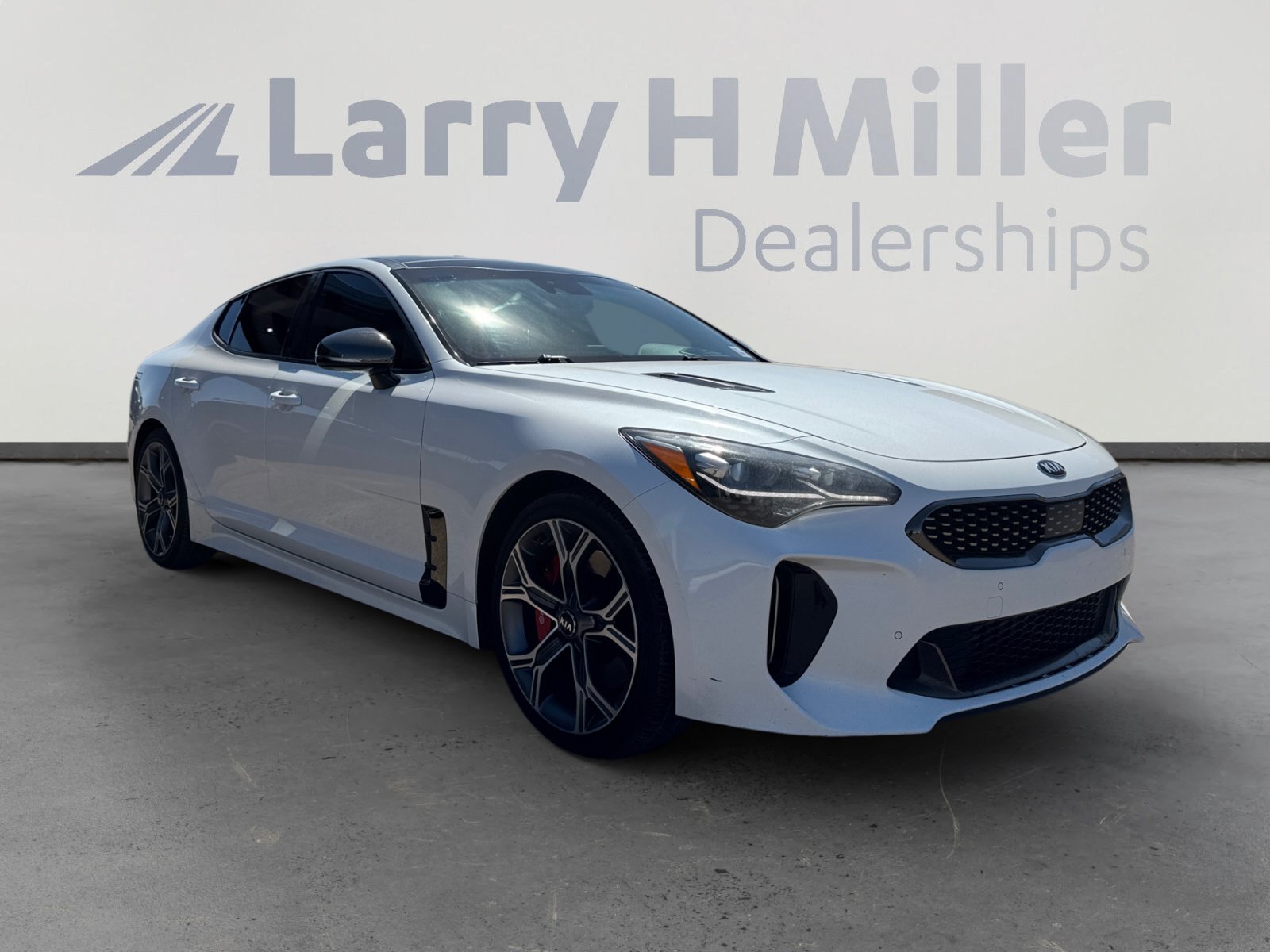 Used 2018 Kia Stinger GT2 RWD image 7