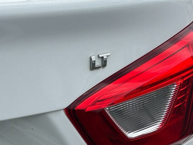 Used 2018 Chevrolet Cruze LT image 5