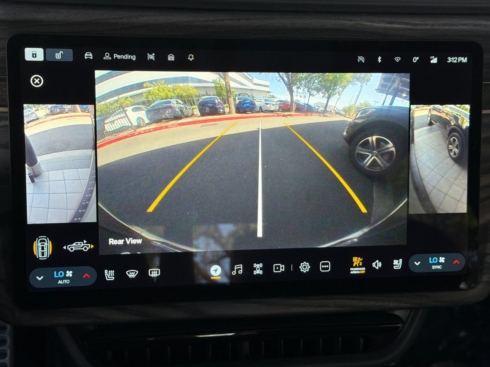 Used 2022 Rivian R1T Launch Edition AWD/4WD image 18