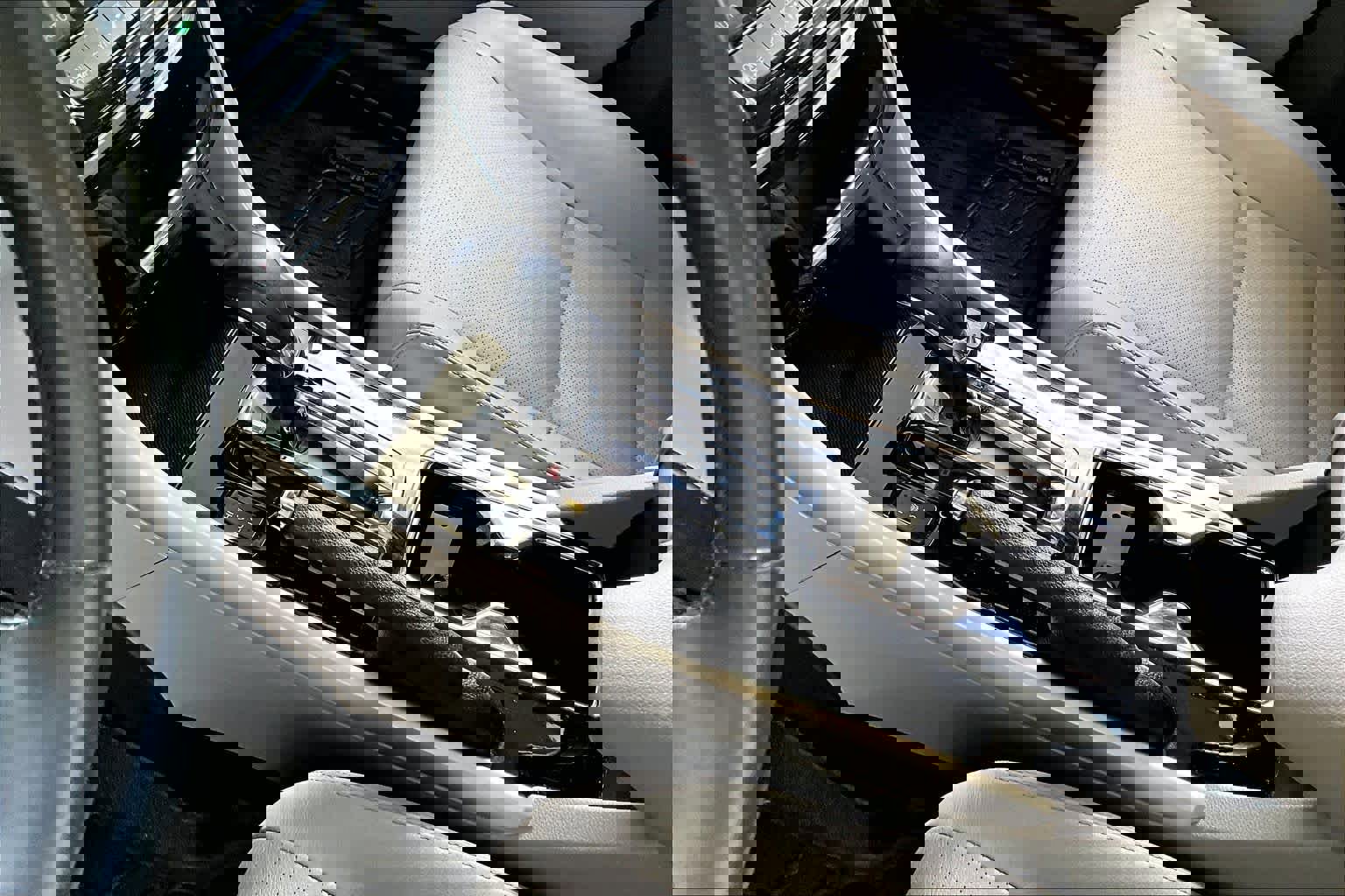 Used 2017 Honda Accord EX-L image 17